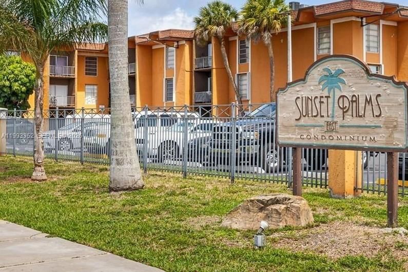 9453 SW 76th St, Unit S2 - 1