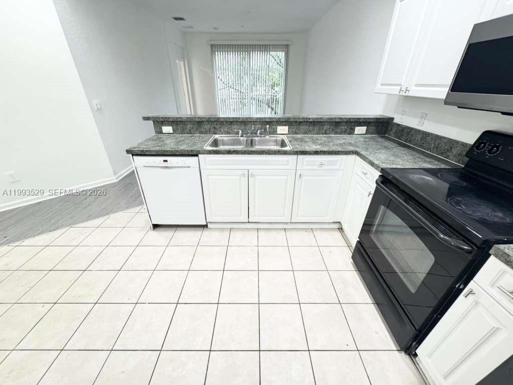 1953 FREEPORT DR, Unit 1953 - 1