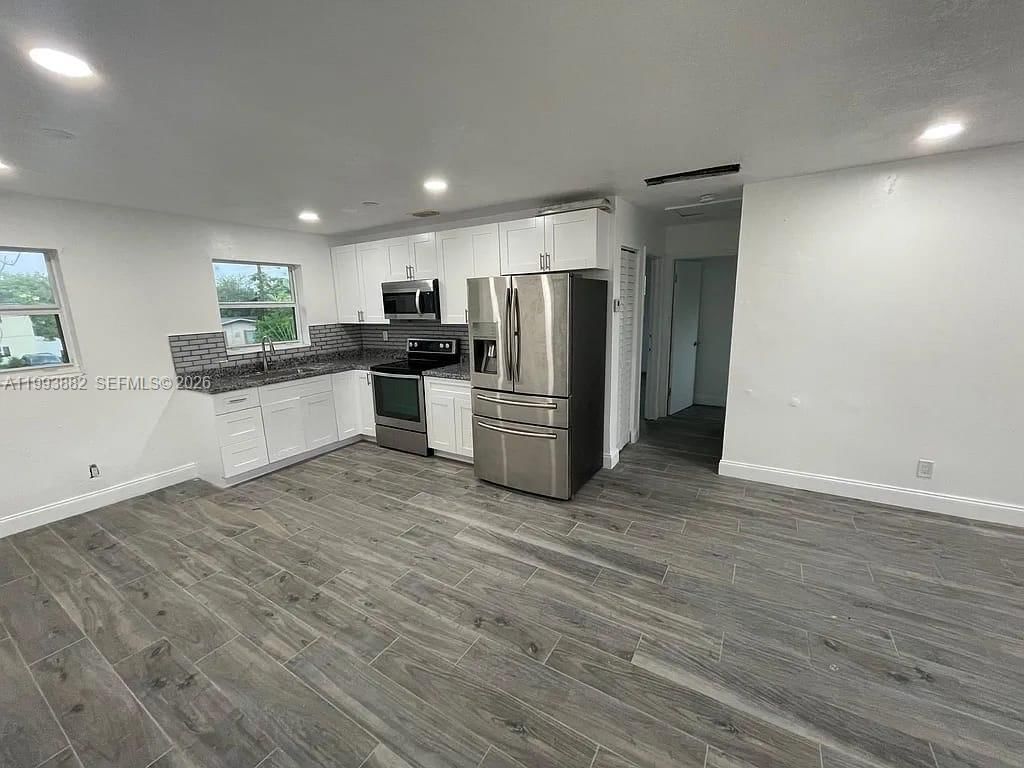 3906 SW 12TH PL, Unit 1-4 - 1