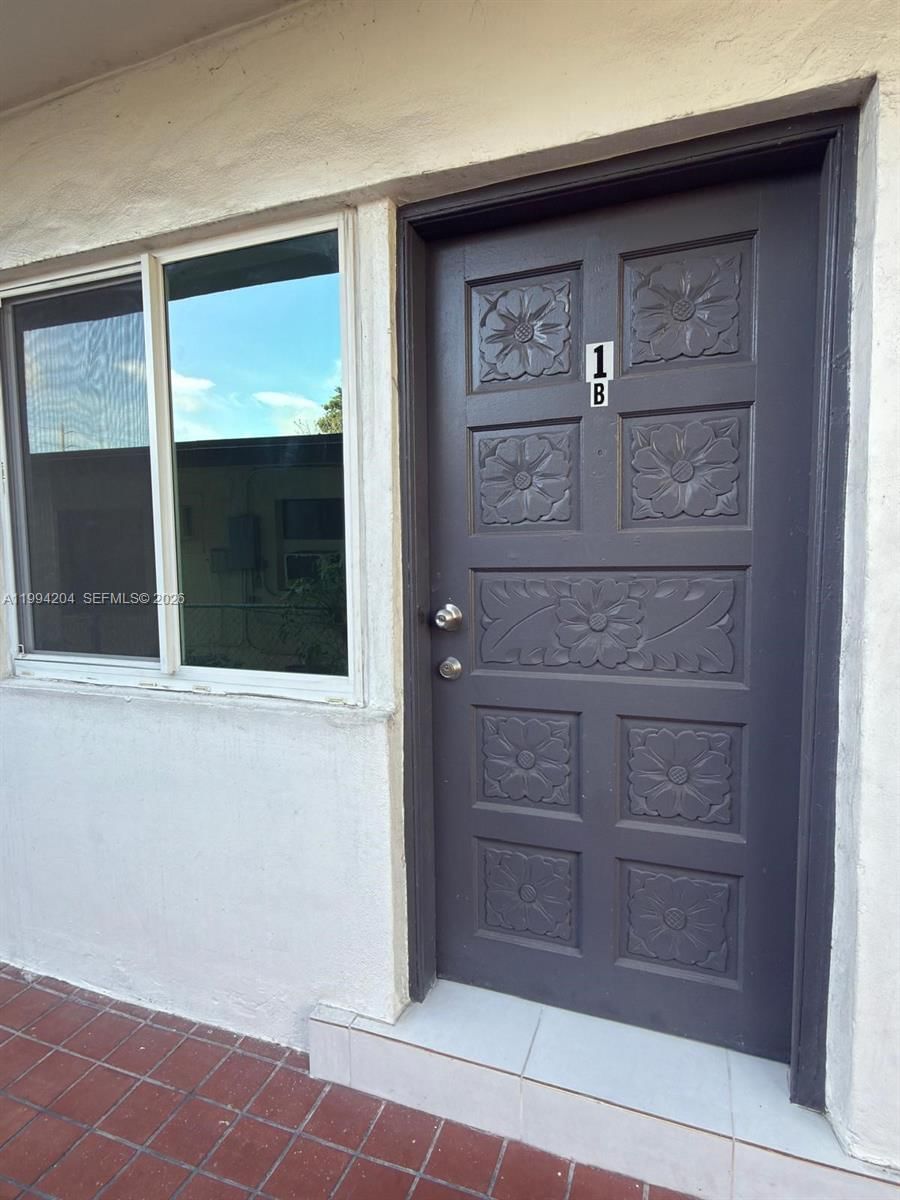 2622 NW 24TH ST, Unit 1B - 1