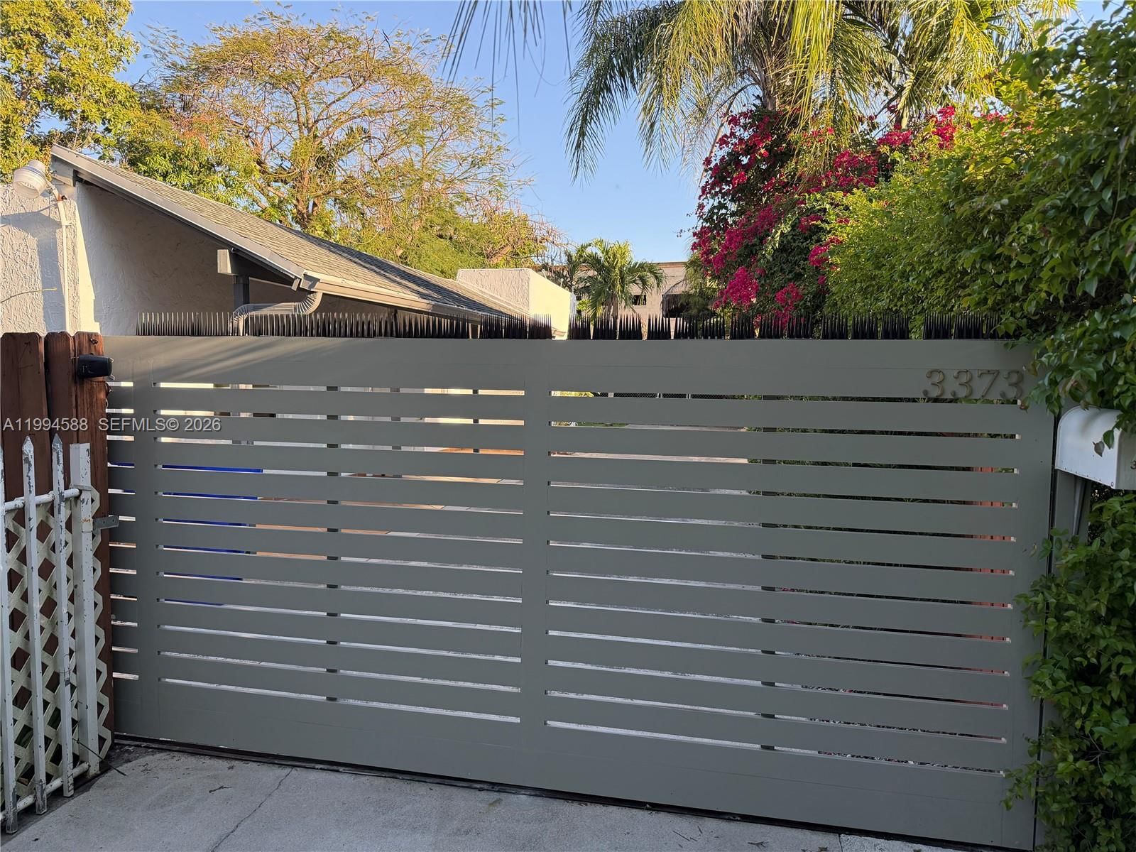 3373 SW 29TH TER - 1