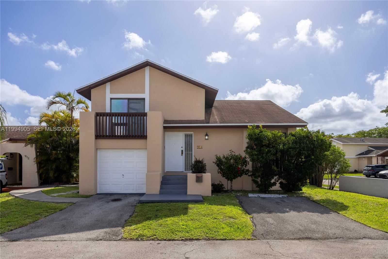 914 NW 106th Ave Cir - 1