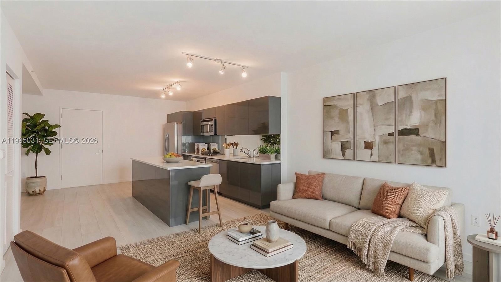 31 SE 6TH ST, Unit 1906 - 1