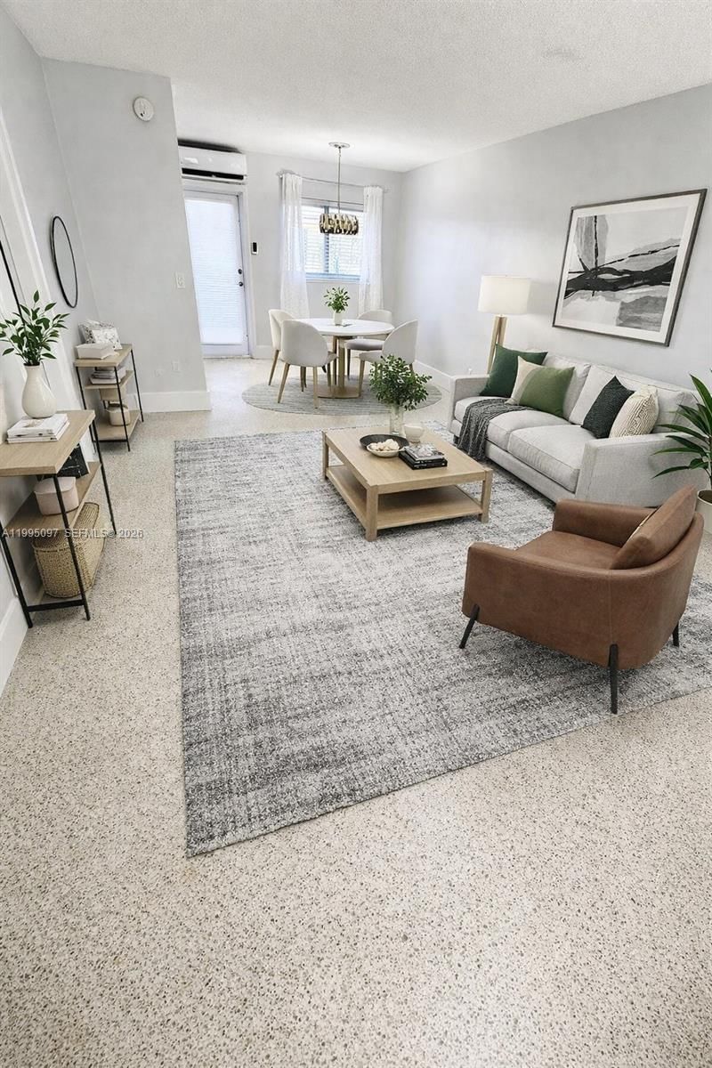 1601 SE 15, Unit 1B - 1