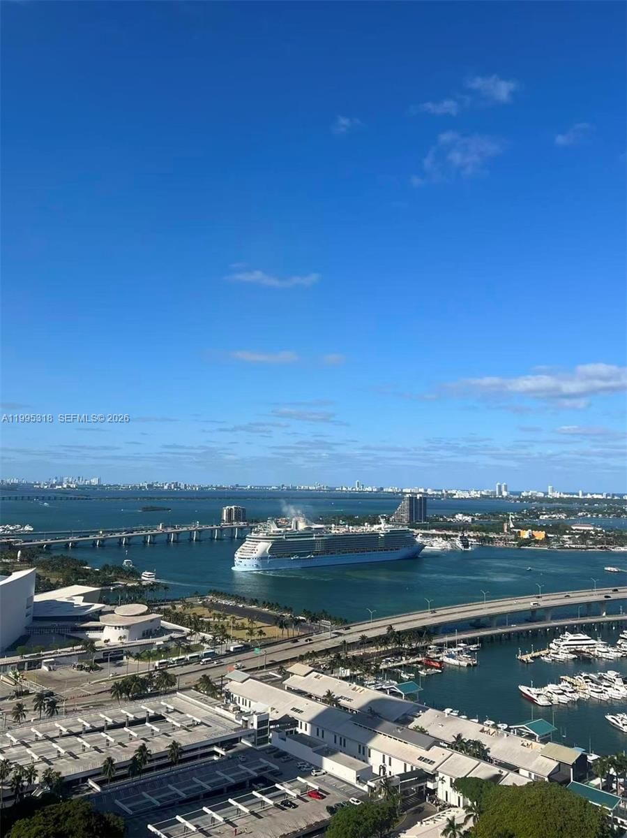 244 BISCAYNE BLVD, Unit 3206 - 1