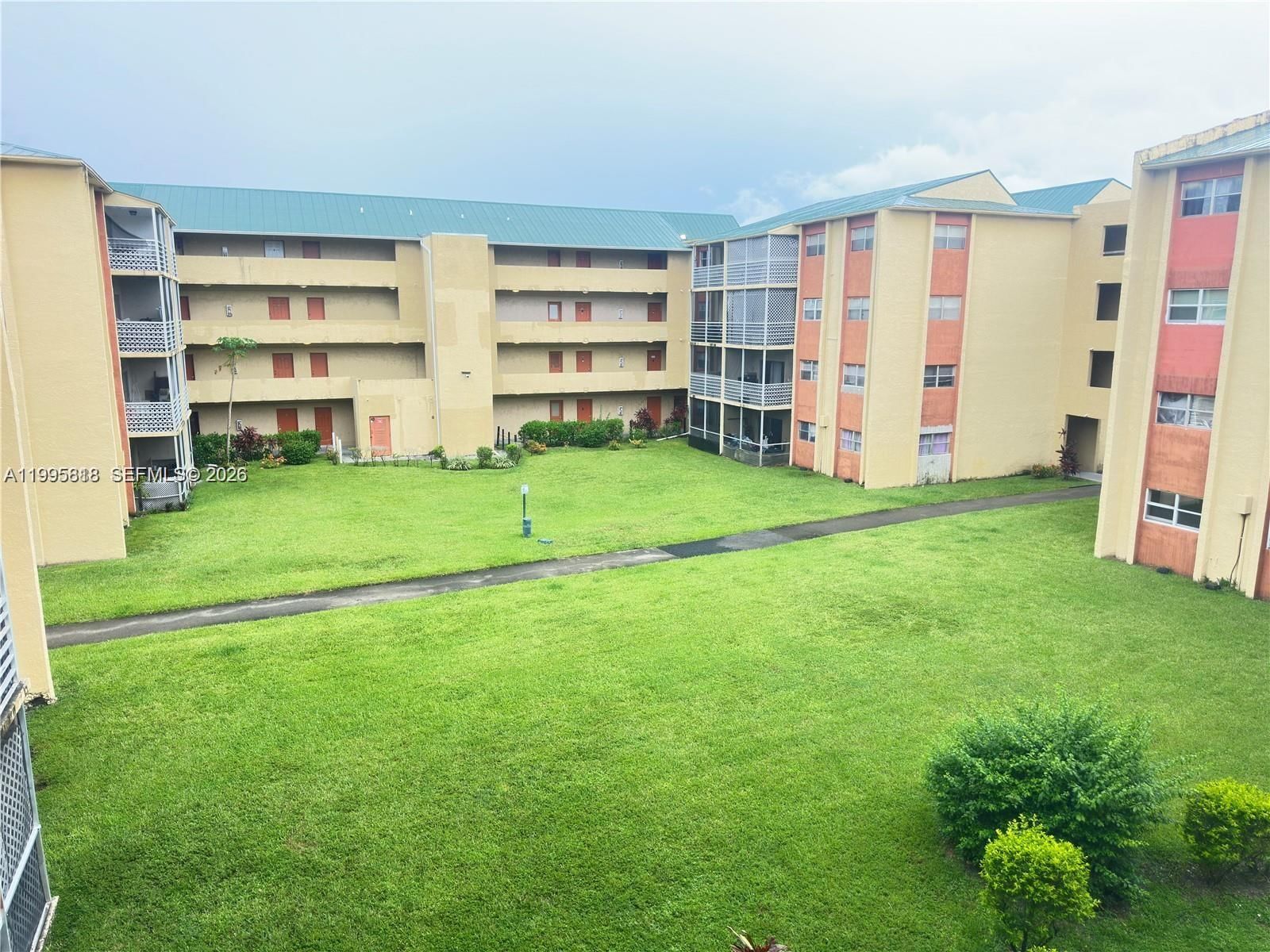 3700 NW 21ST ST, Unit 401 - 1