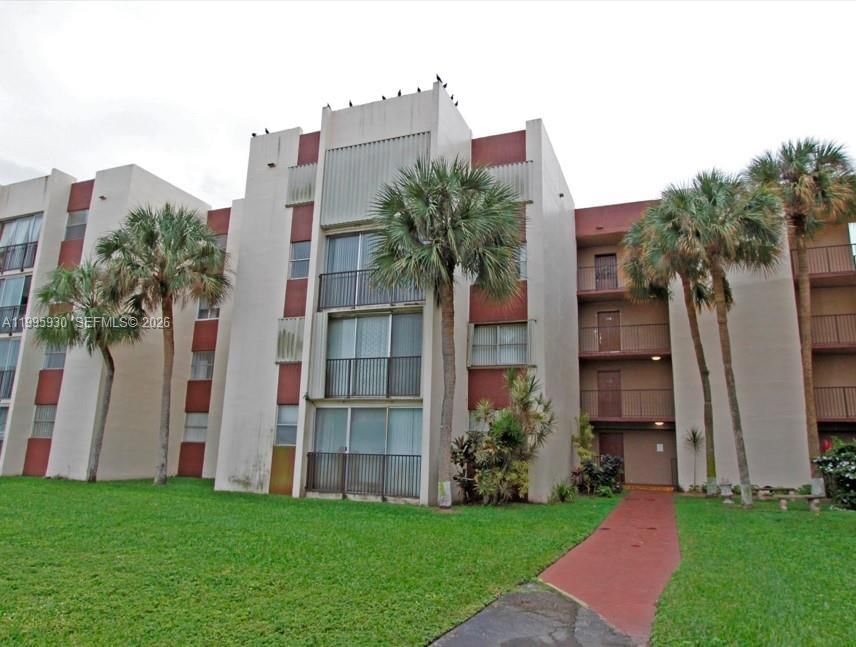 9411 SW 4th St, Unit 308 - 1