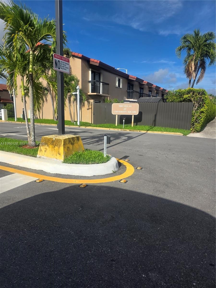 1811 SW 107TH AVE, Unit 2305 - 1