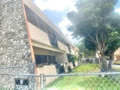 400 NE 18TH AVE, Unit 206 - 1