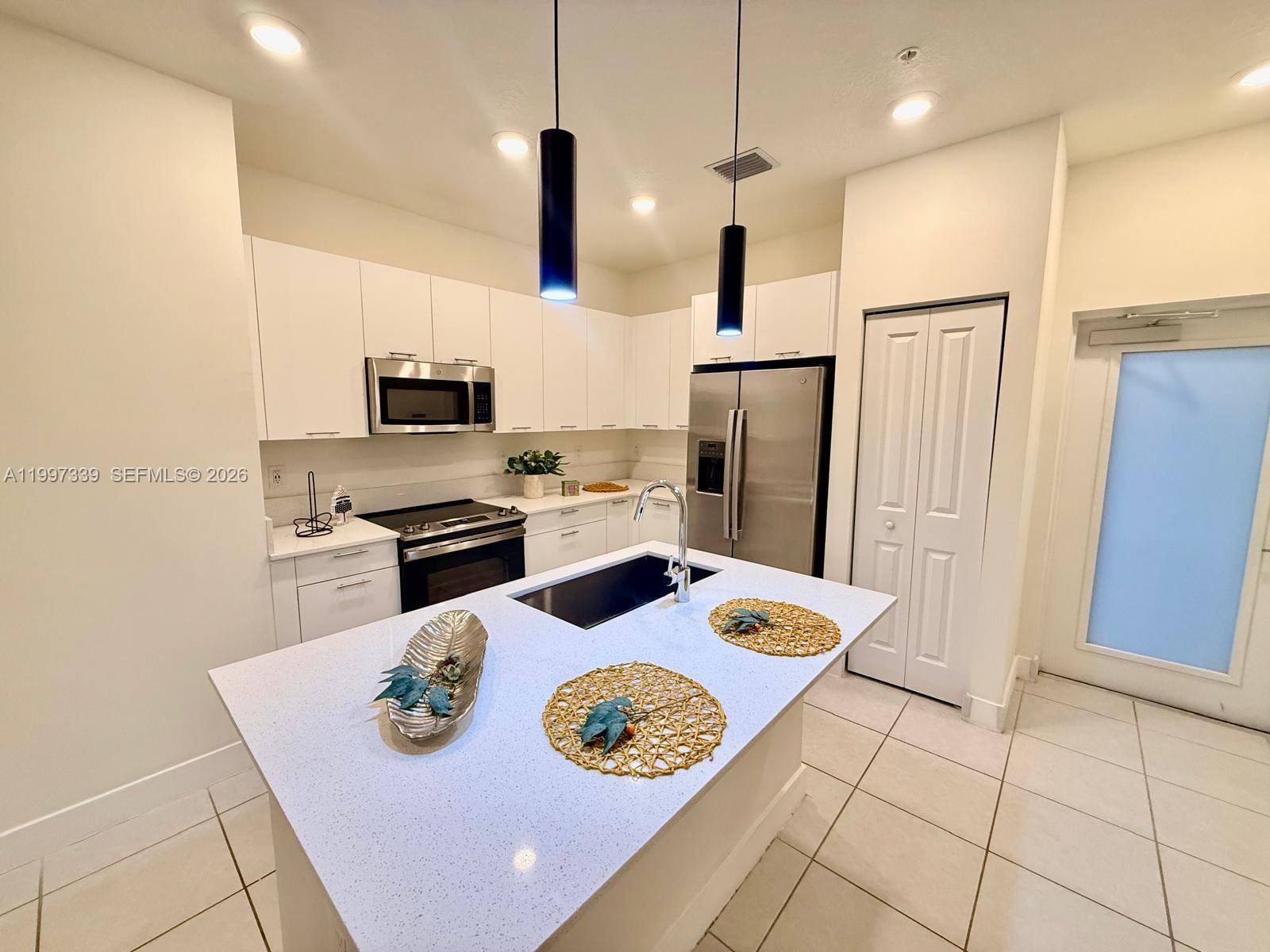 8001 NW 41st St, Unit F-305 - 1