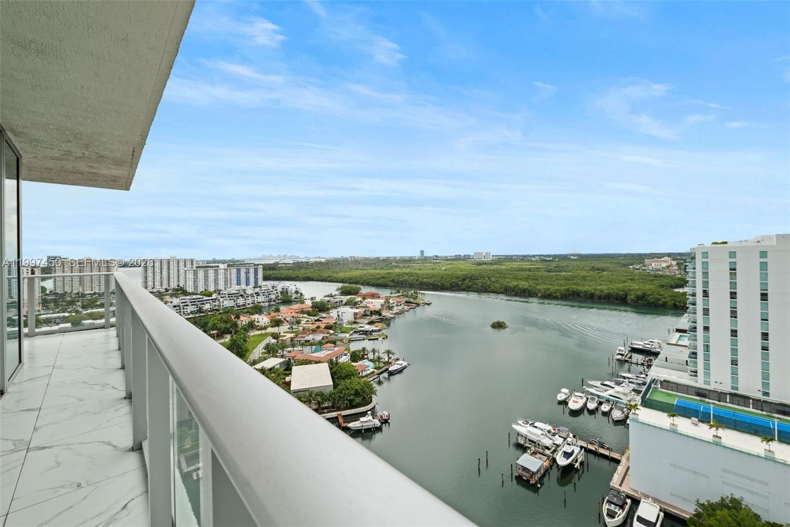 330 SUNNY ISLES BLVD, Unit 5-2102 - 1