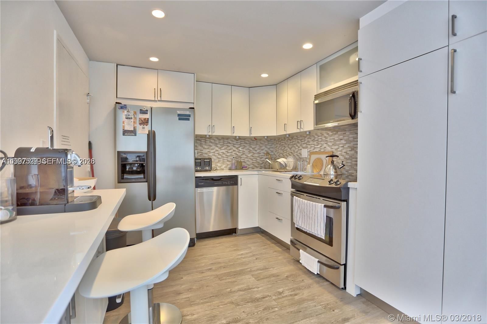 5555 COLLINS AVE, Unit 5F - 1