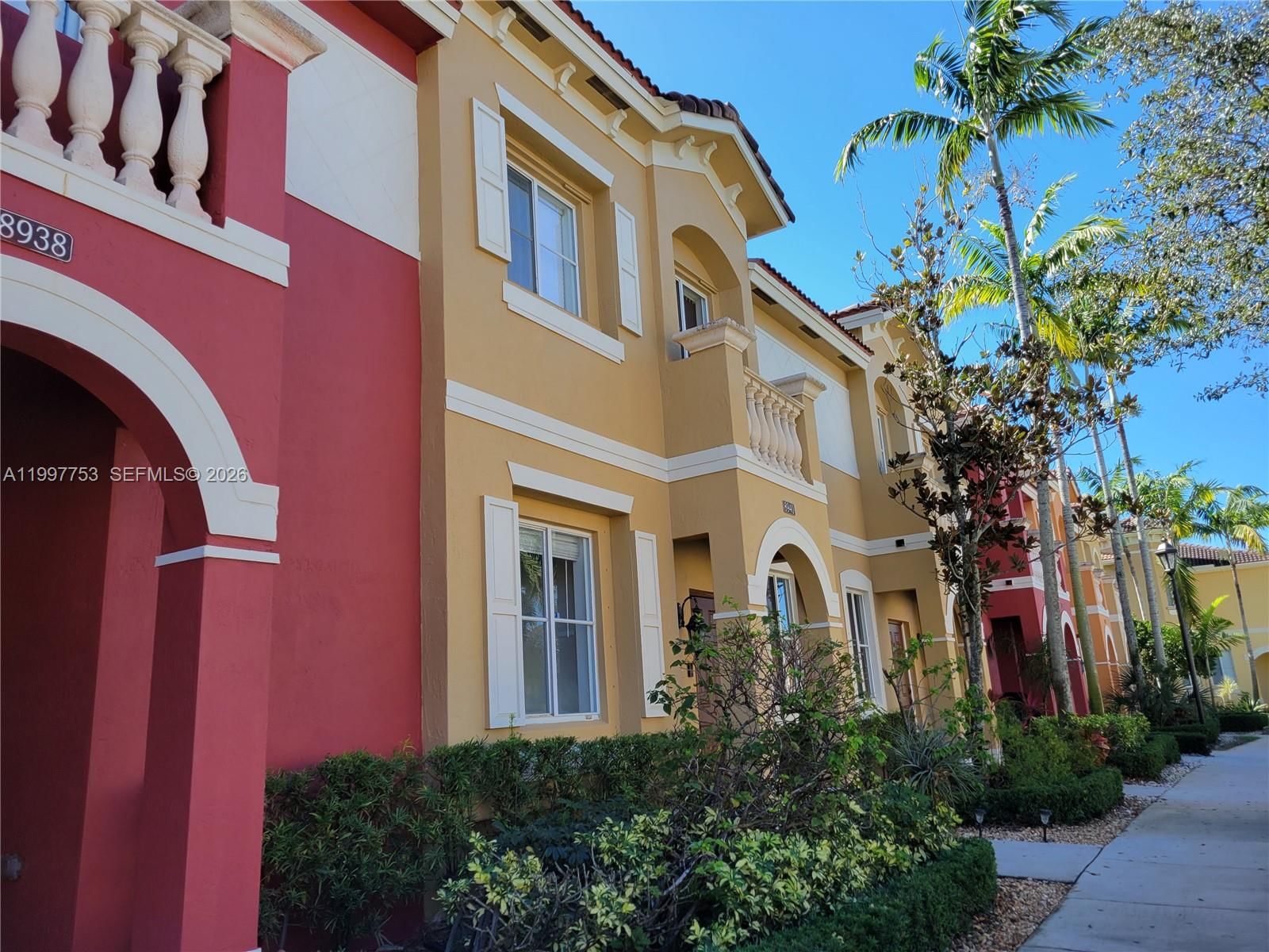 8938 SW 19TH ST, Unit 904 - 1