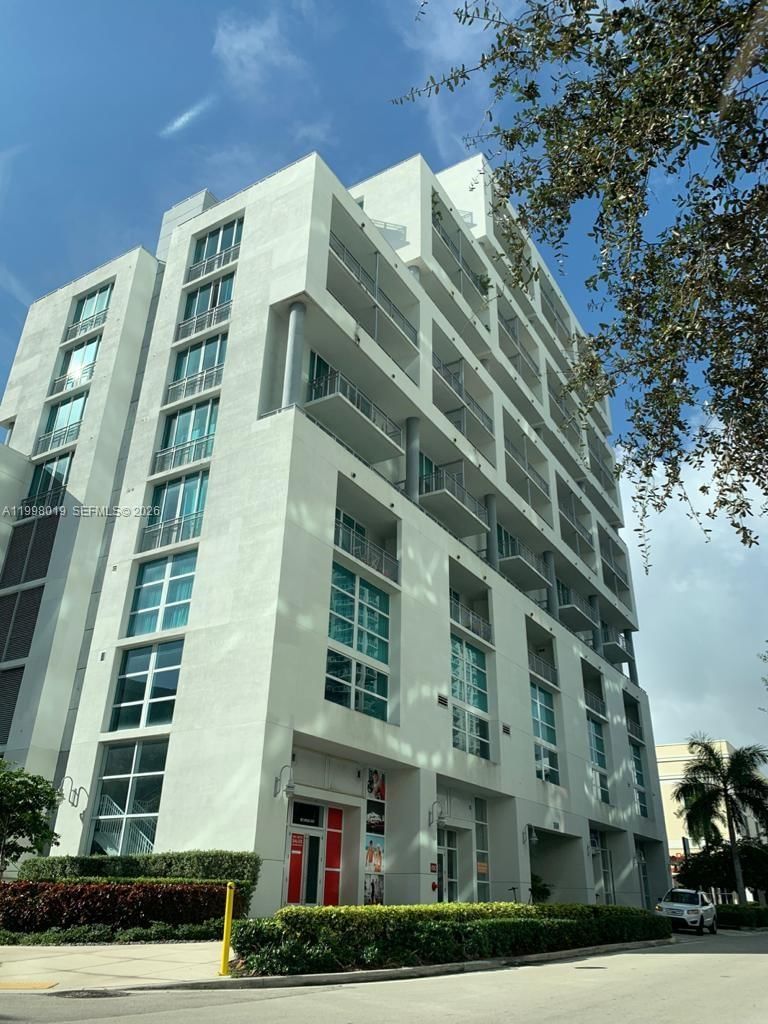 350 NE 24TH ST, Unit 609 - 1