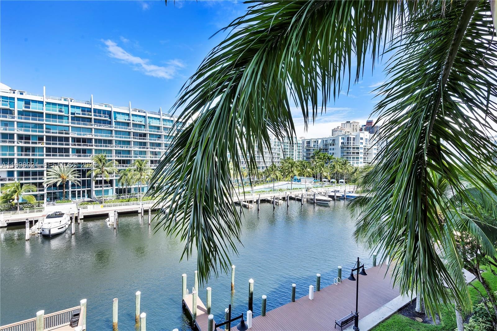 3001 NE 185TH ST, Unit 411 - 1