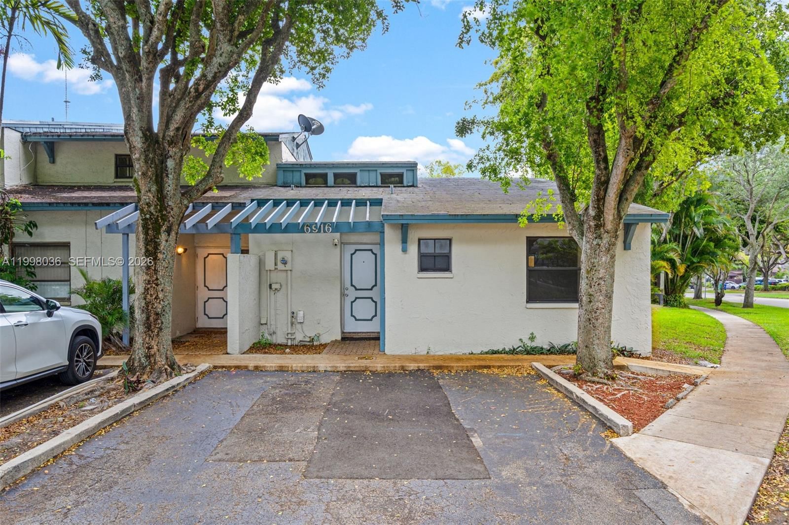6916 SW 37TH ST, Unit 1-C - 1