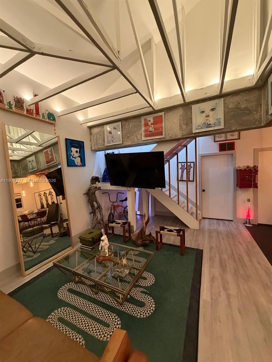 455 NW 19TH LN, Unit 17 - 1