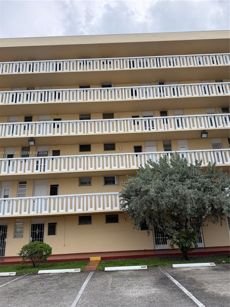 2980 POINT E DR, Unit D311 - 1