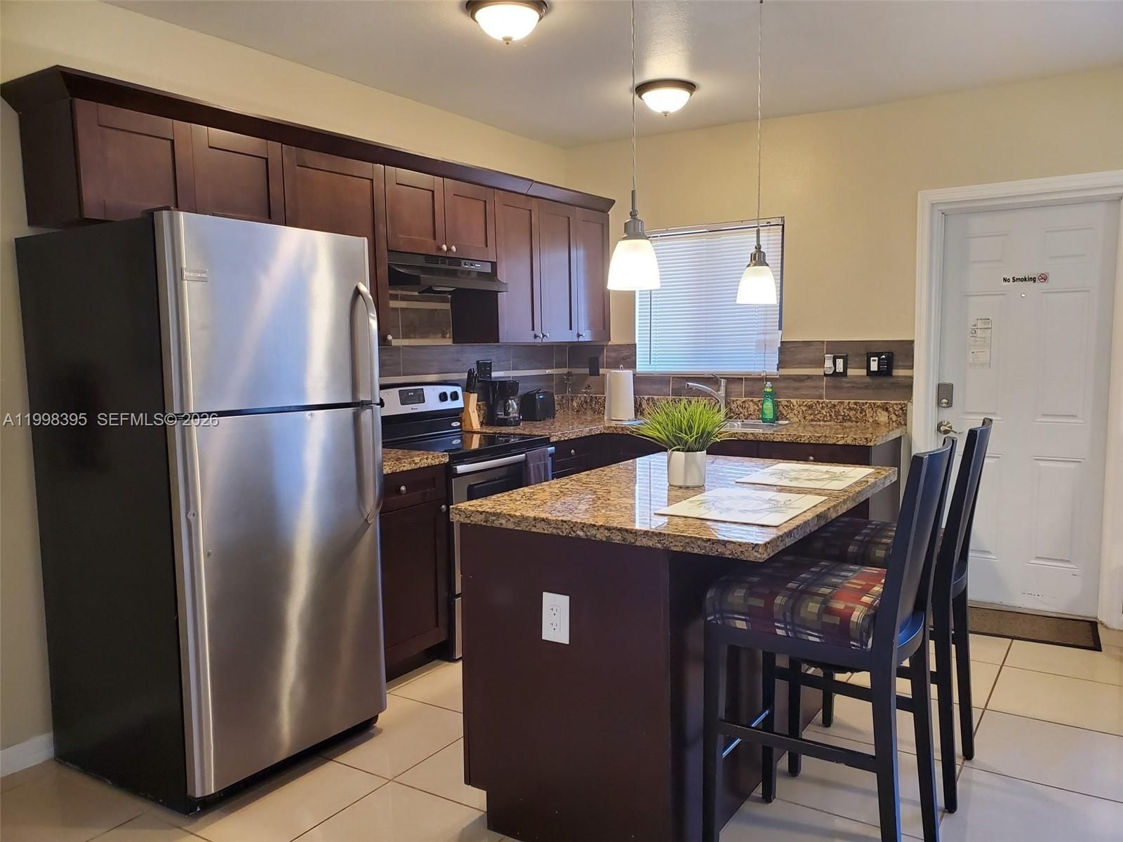 2015 FUNSTON ST, Unit 1 - 1