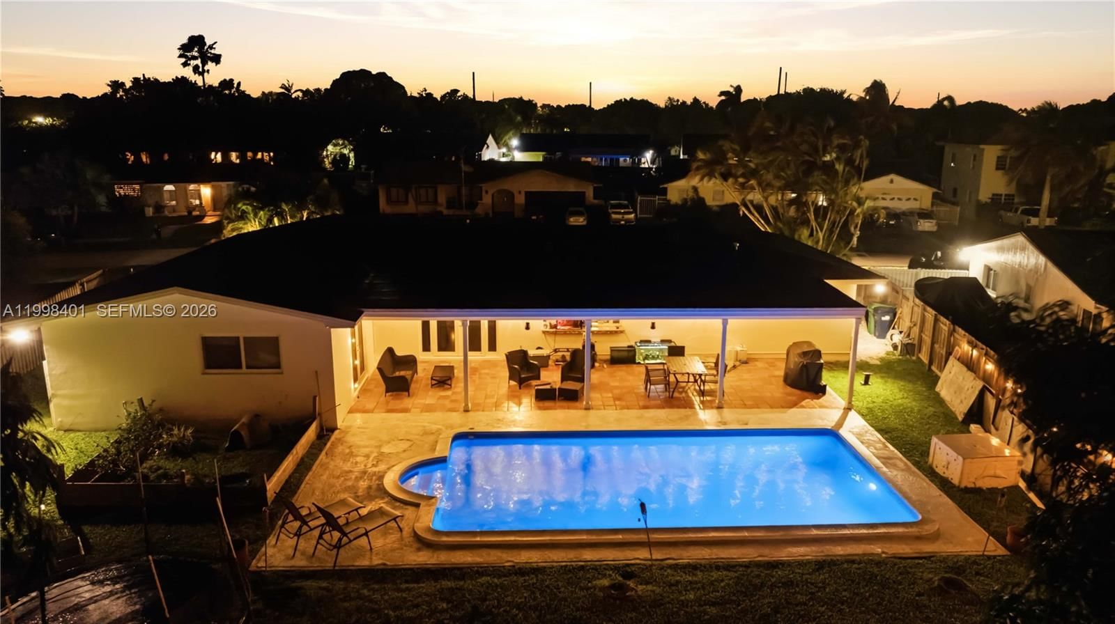 19911 SW 84TH AVE - 1