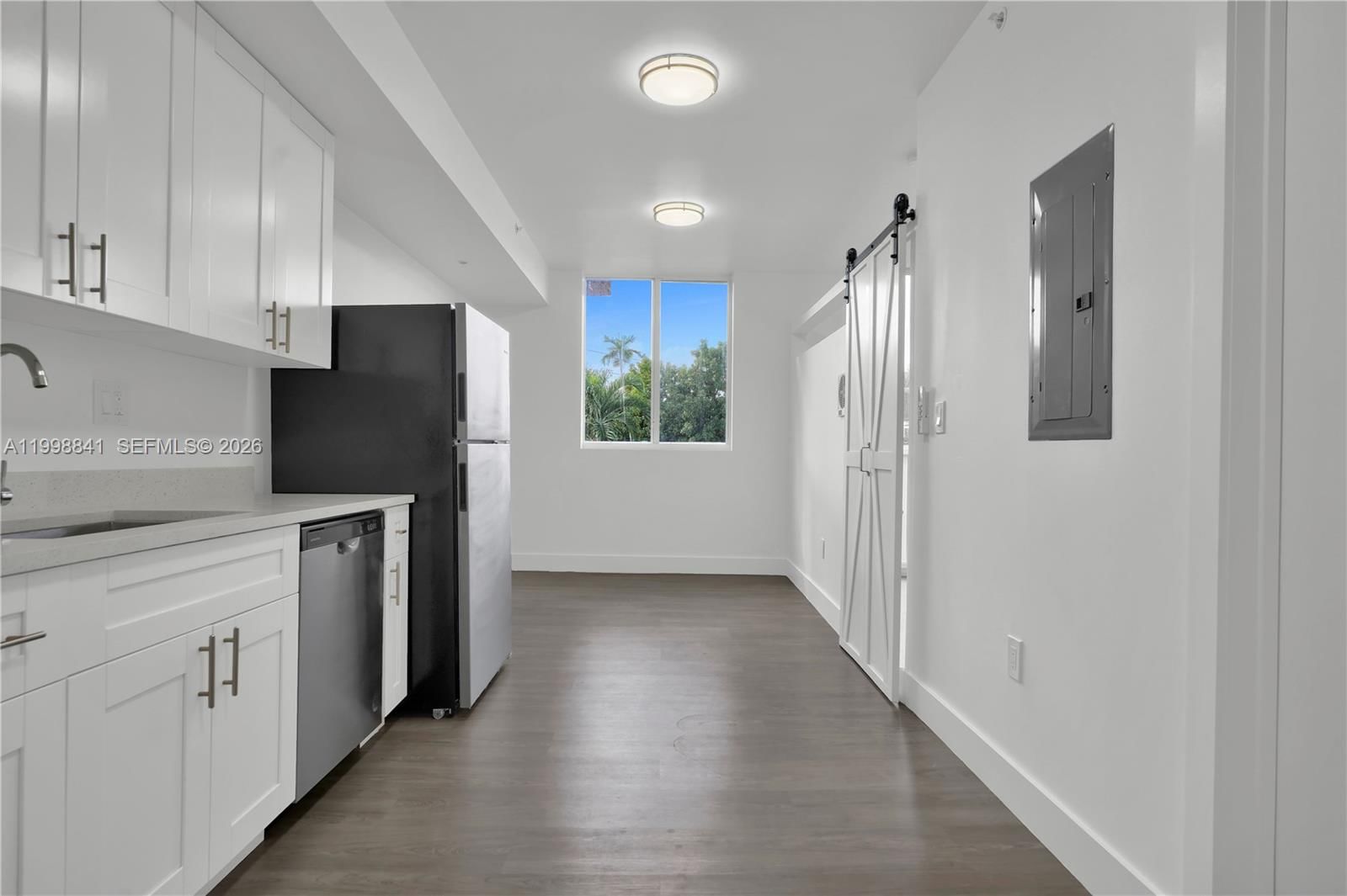 1620 NW 18TH ST, Unit 305 - 1