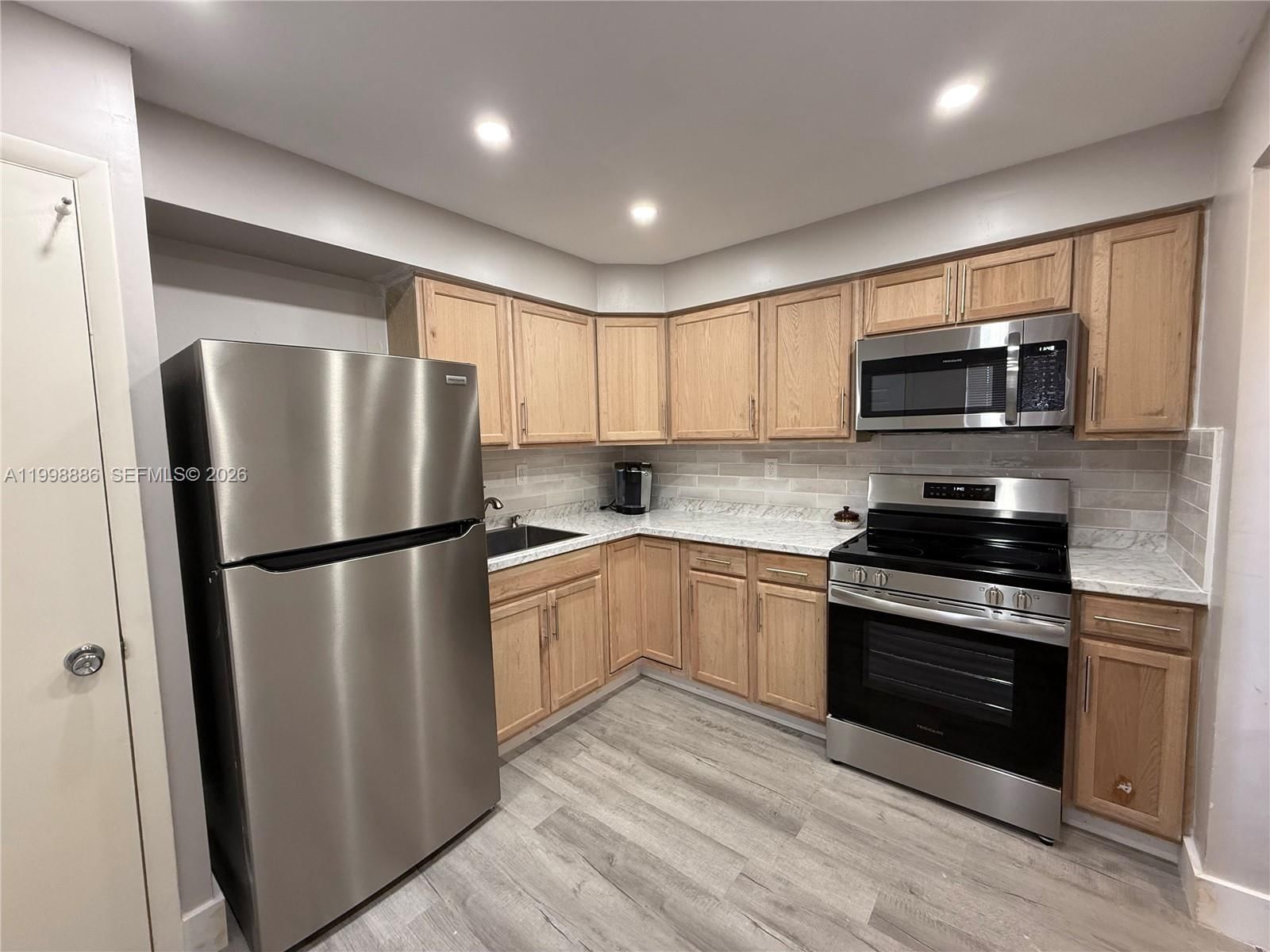 19001 NE 14TH AVE, Unit 144 - 1