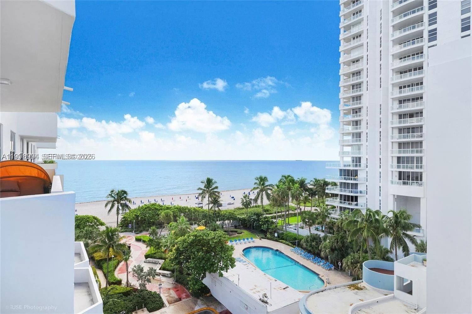 4301 COLLINS AVE, Unit 803 - 1