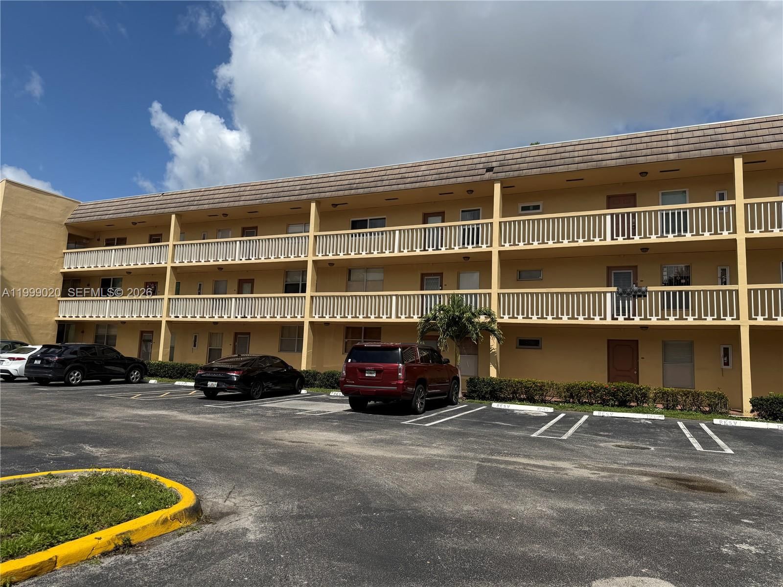 5851 NW 62ND AVE, Unit 305 - 1