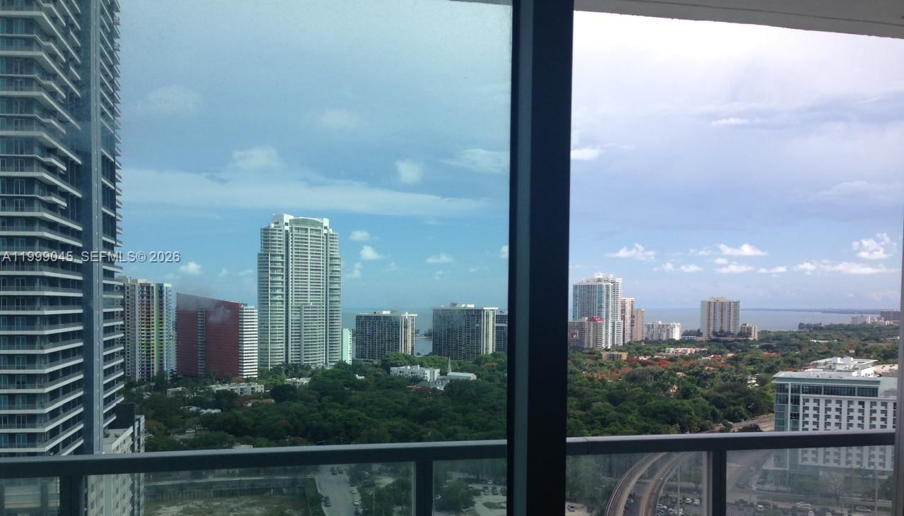 79 SW 12TH ST, Unit 2702-S - 1