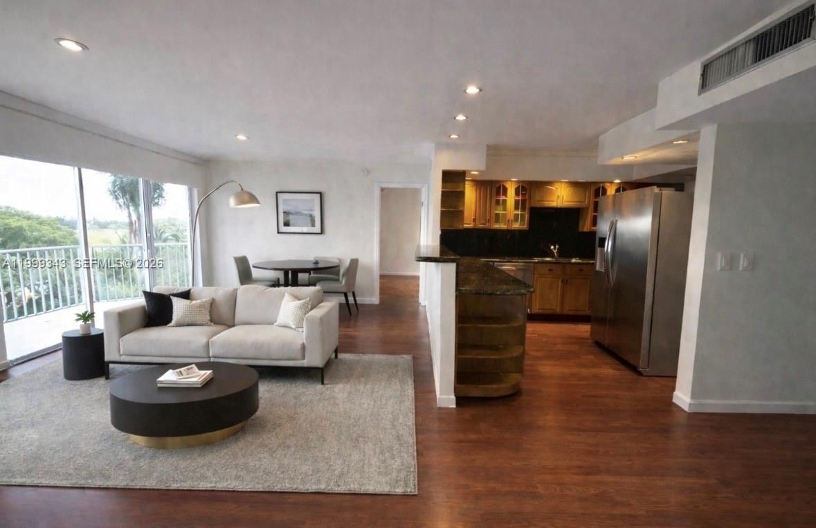 300 DIPLOMAT PKWY, Unit 505 - 1