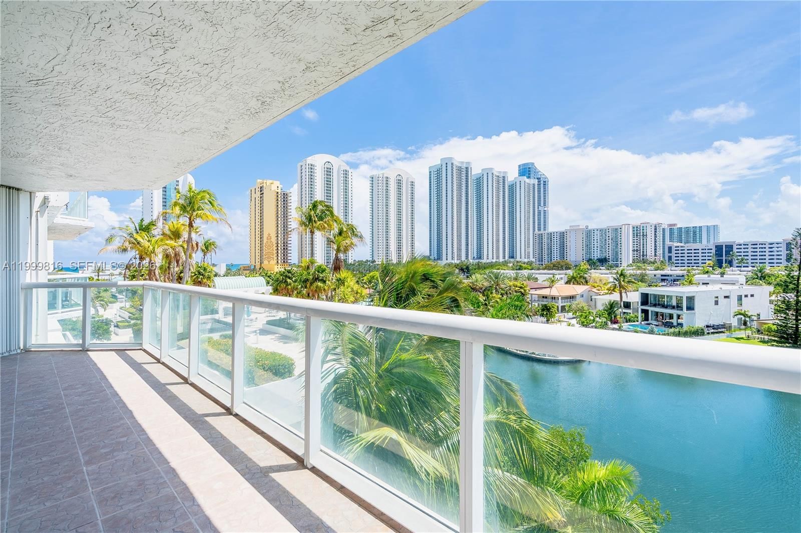 16500 COLLINS AVE, Unit 554 - 1
