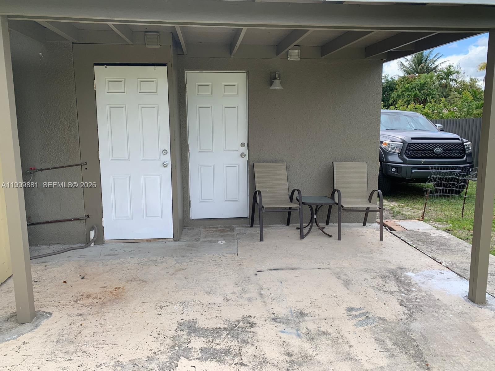 19121 NE MIAMI CT, Unit 1 - 1