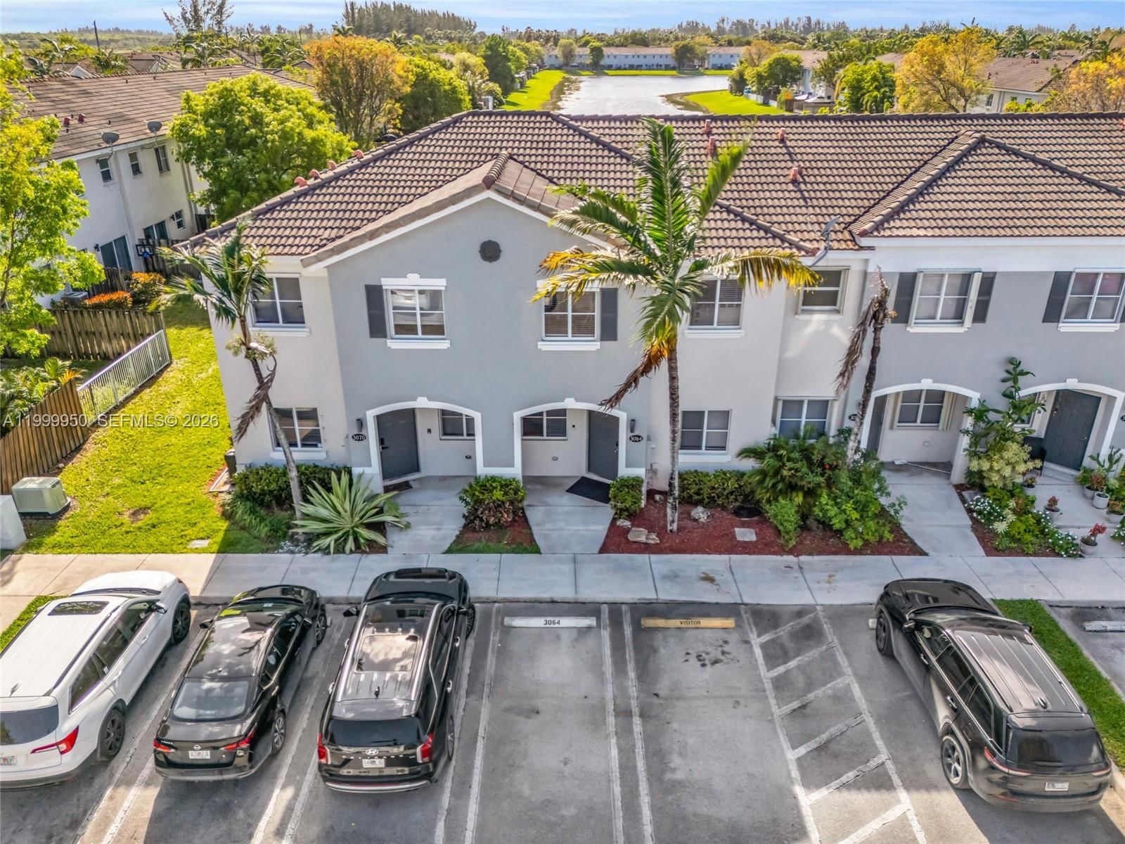 3064 SE 17TH AVE - 1