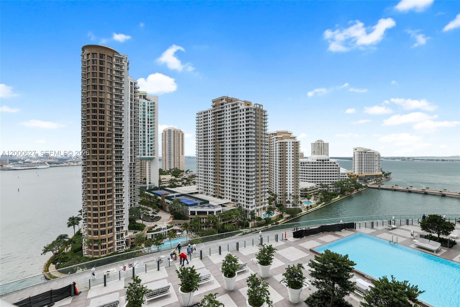 465 BRICKELL AVE, Unit 1805 - 1