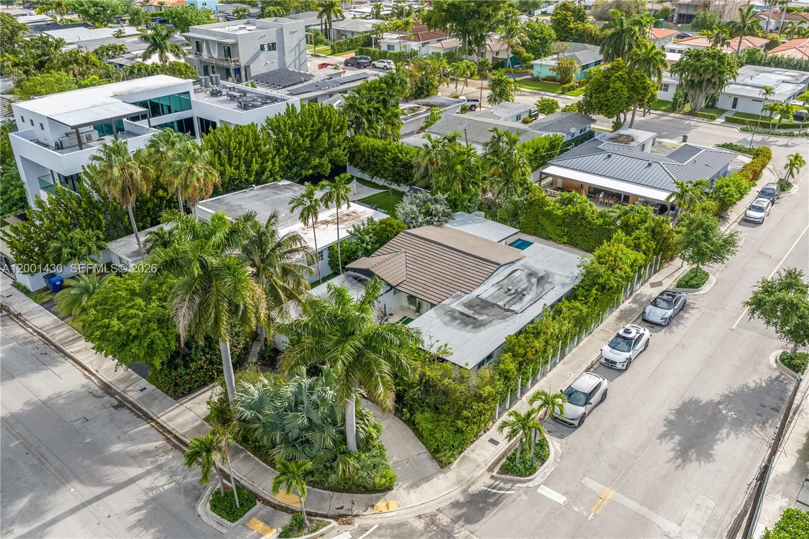 7501 ADVENTURE AVE - 1