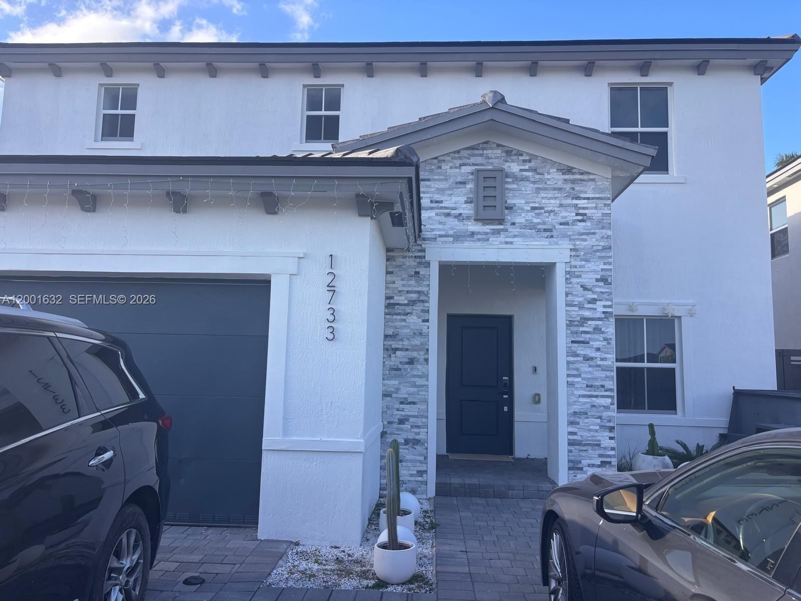 12733 SW 210TH TER - 1