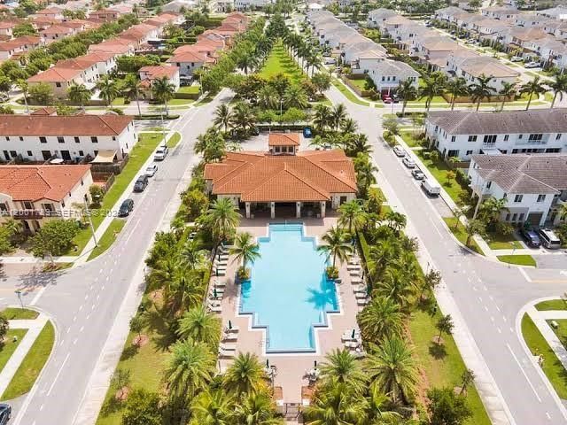 15400 SW 176TH LN - 1