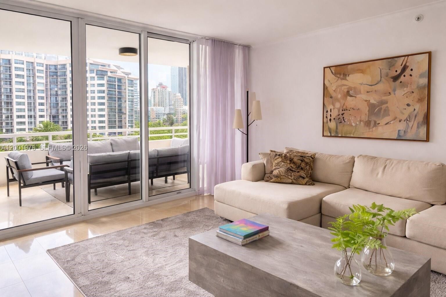 848 BRICKELL KEY DR, Unit 905 - 1