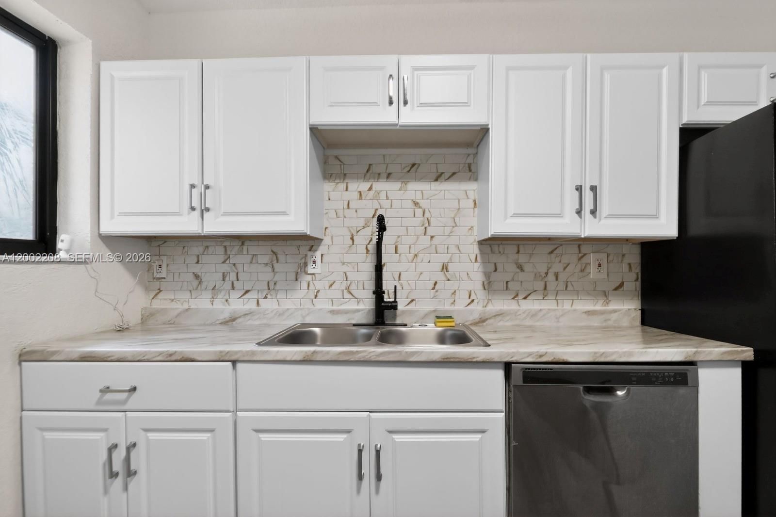 1810 NW 9TH ST, Unit 1 - 1