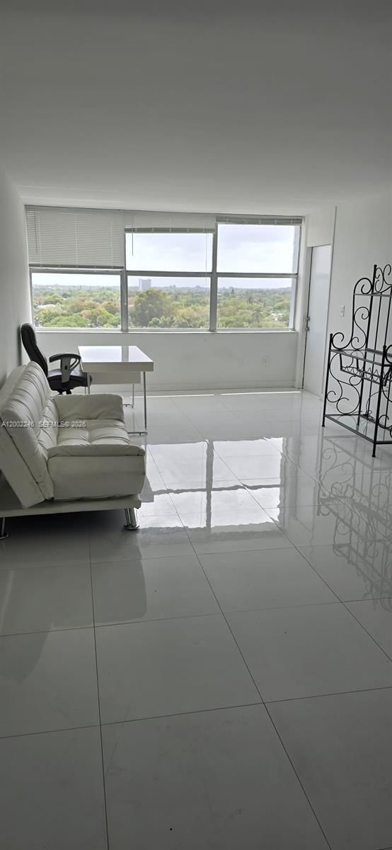 1200 NE MIAMI GARDENS DR, Unit 1003W - 1