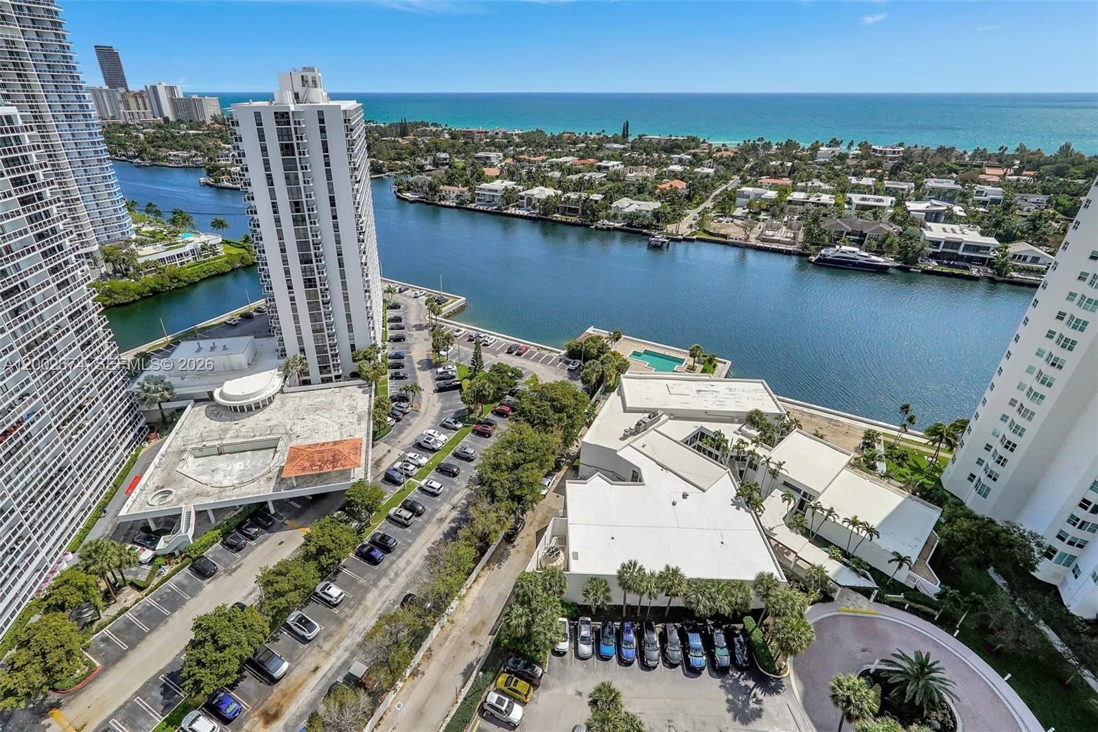 20281 E COUNTRY CLUB DR, Unit 2104 - 1