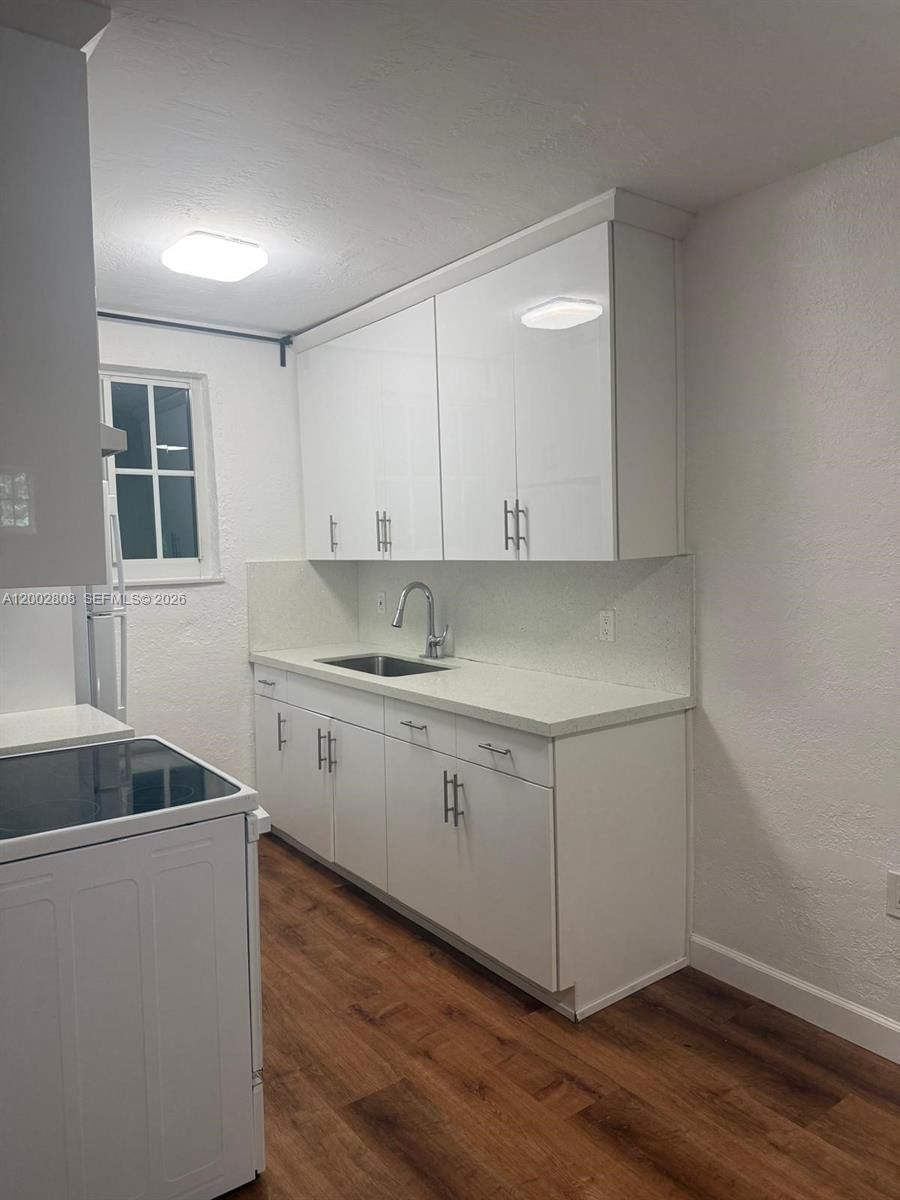 160 NE 55TH ST, Unit 2 - 1