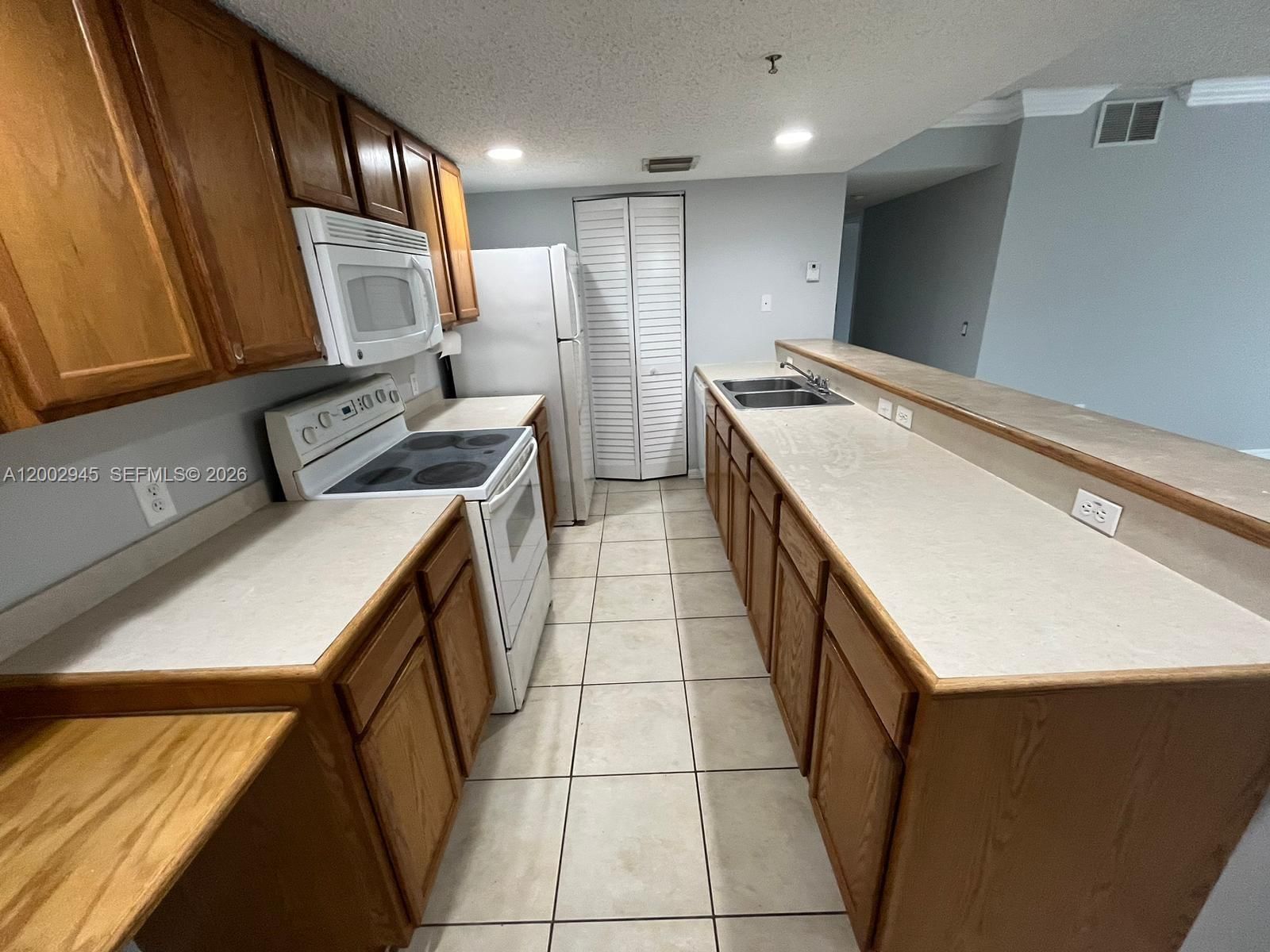 9907 WESTWOOD DR, Unit 17-2 - 1