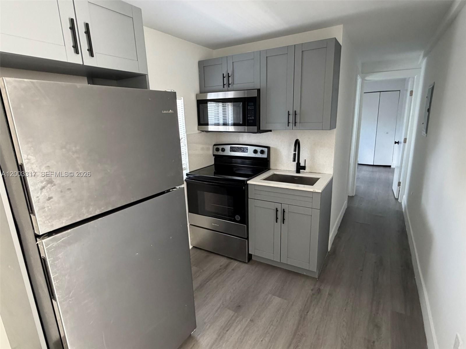 638 SW 21ST AVE, Unit 2 - 1