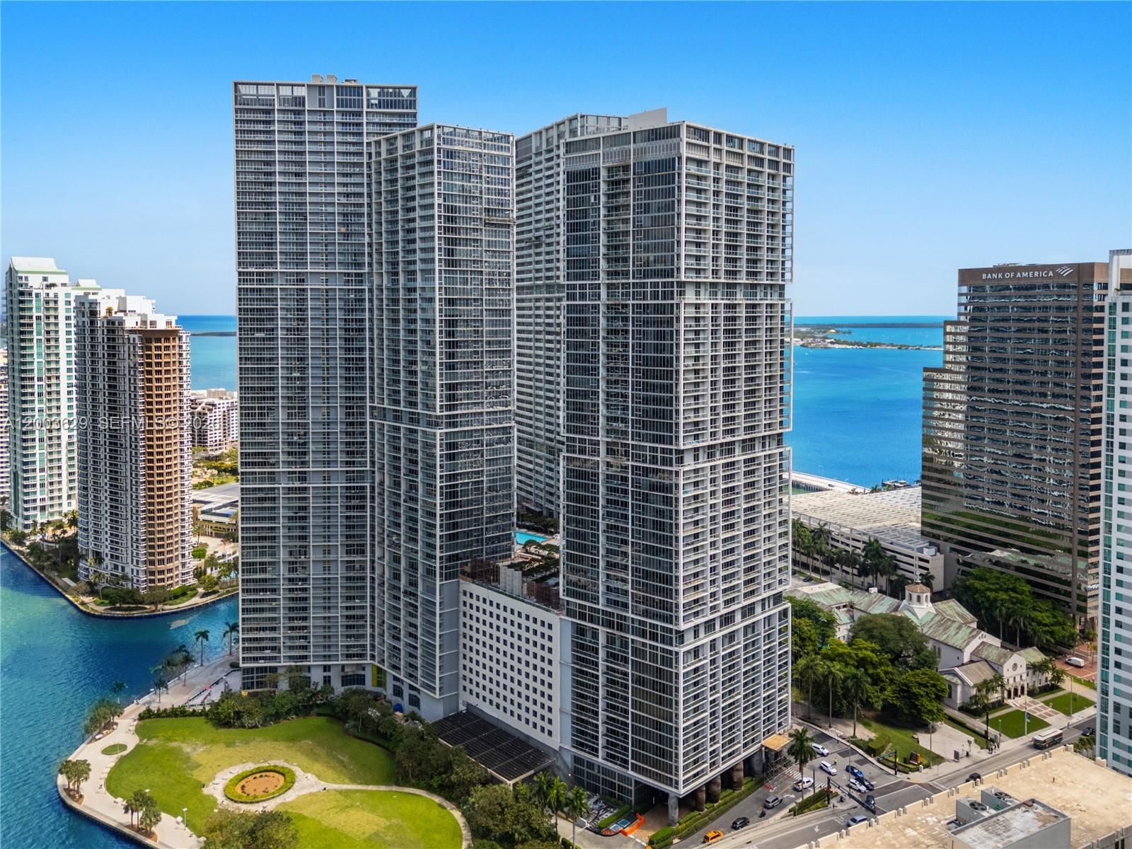 485 BRICKELL AVE, Unit 4501 - 1