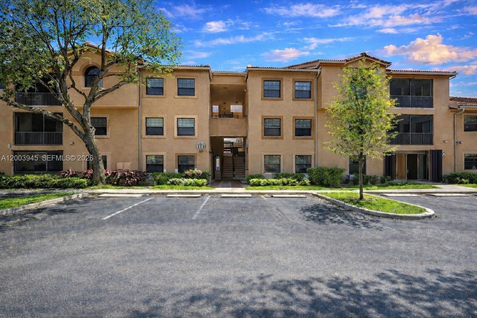 10790 NW 14TH ST, Unit 184 - 1