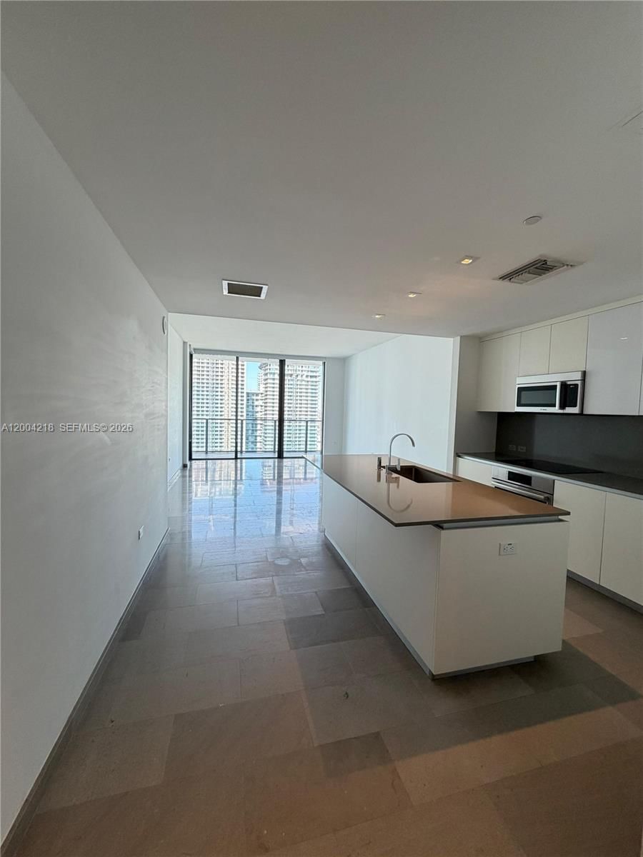 68 SE 6TH ST, Unit 2506 - 1