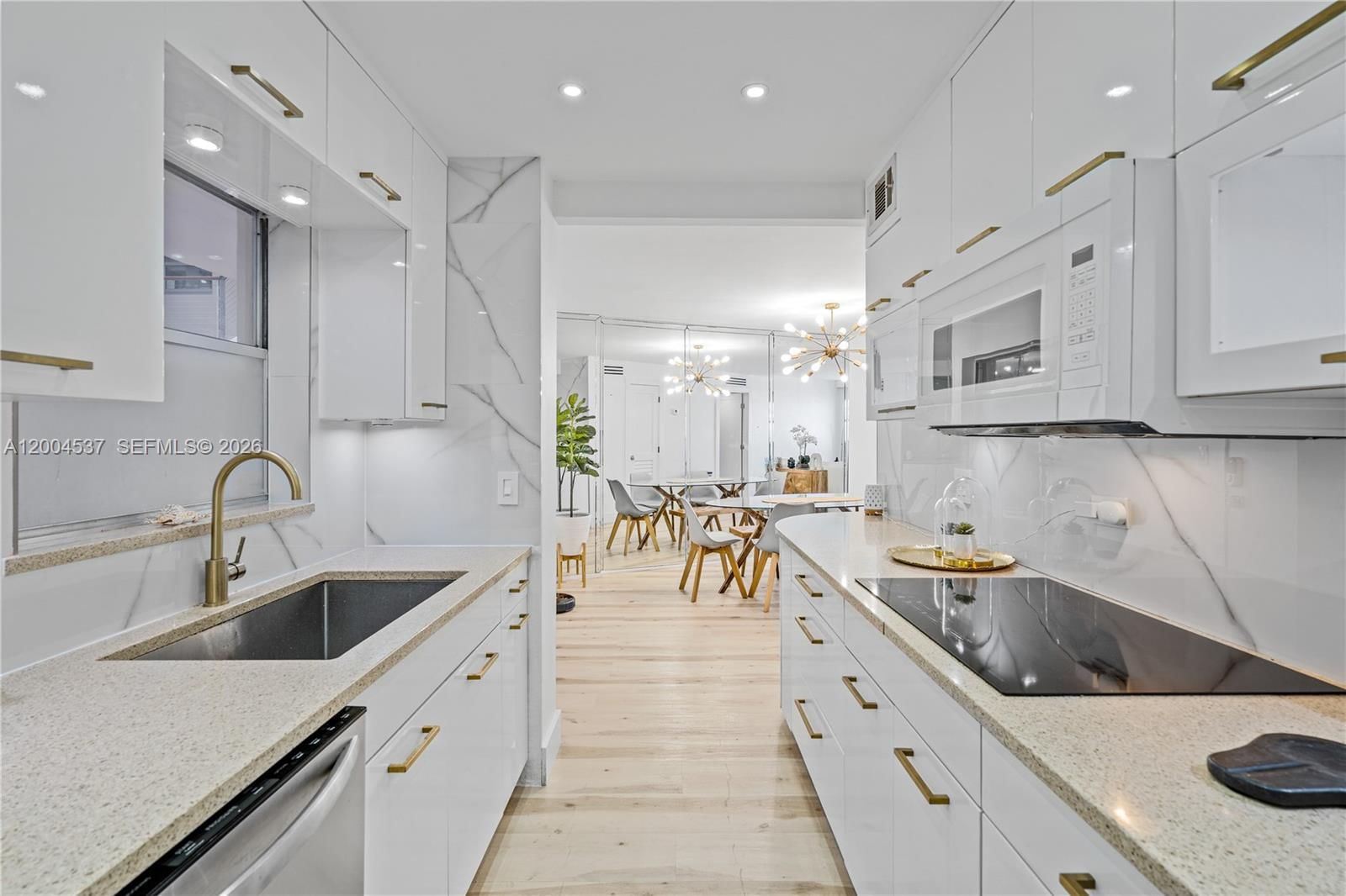 1881 WASHINGTON AVE, Unit 6D - 1