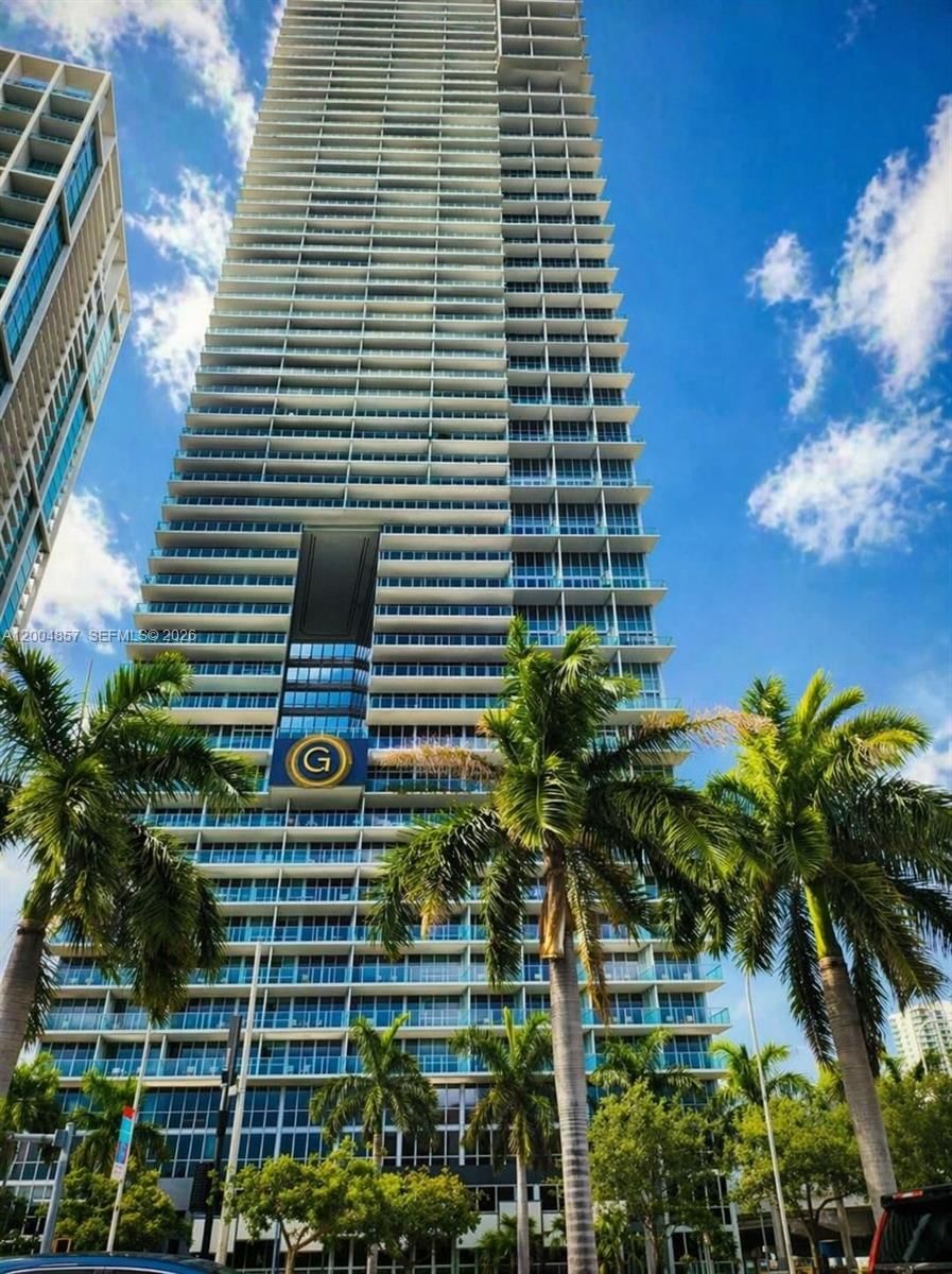 1100 BISCAYNE BLVD, Unit 3708 - 1