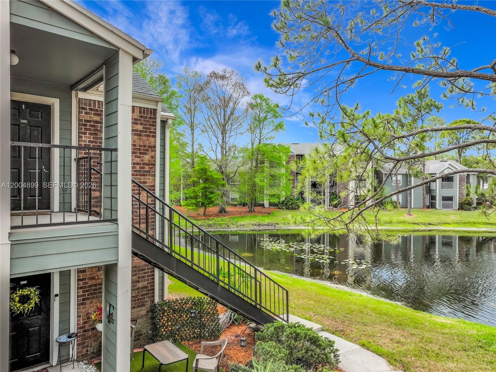 2225 METROPOLITAN WAY, Unit 1225 - 1